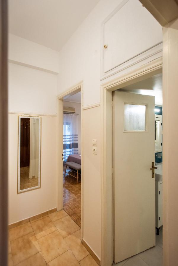 Blue Ark Gate To History Apartment Athena Bagian luar foto